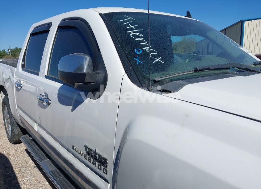Photo 13 of 2013 Chevrolet Silverado 1500 LT (VIN 3GCPCSE04DG135493)