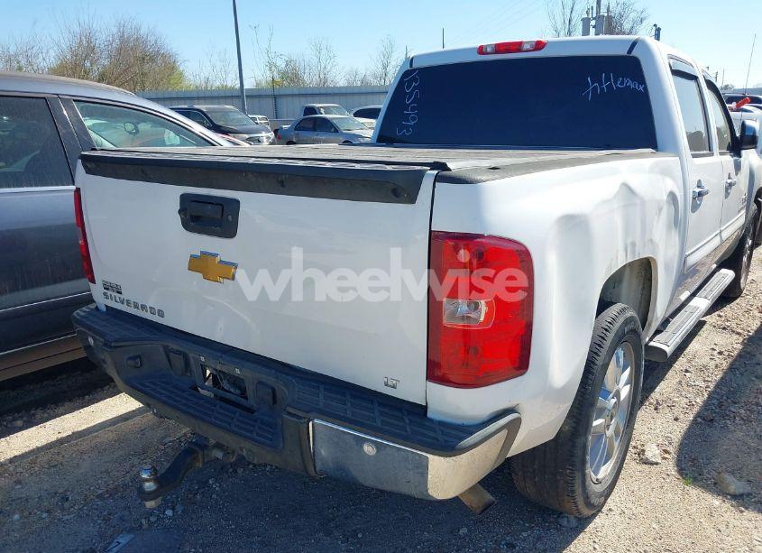 Photo 4 of 2013 Chevrolet Silverado 1500 LT (VIN 3GCPCSE04DG135493)