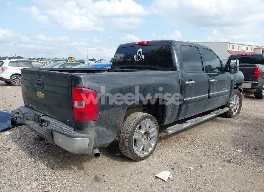Photo 4 of 2013 Chevrolet Silverado 1500 LT (VIN 3GCPCSE04DG213125)