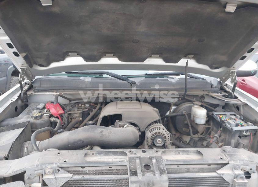Photo 10 of 2013 Chevrolet Silverado 1500 LT (VIN 3GCPCSE04DG377720)