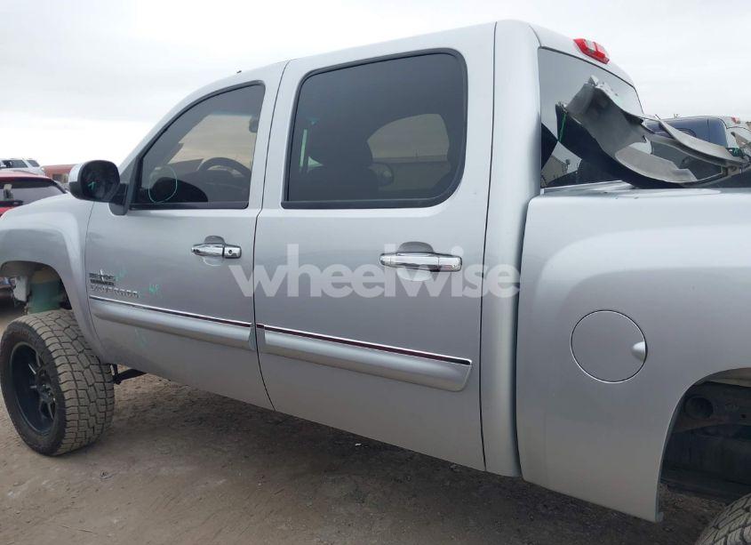 Photo 15 of 2013 Chevrolet Silverado 1500 LT (VIN 3GCPCSE04DG377720)