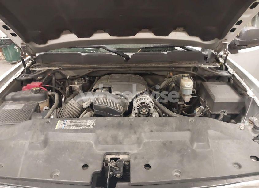 Photo 10 of 2011 Chevrolet Silverado 1500 LT (VIN 3GCPCSE05BG173540)