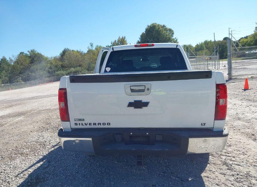 Photo 16 of 2011 Chevrolet Silverado 1500 LT (VIN 3GCPCSE05BG347946)