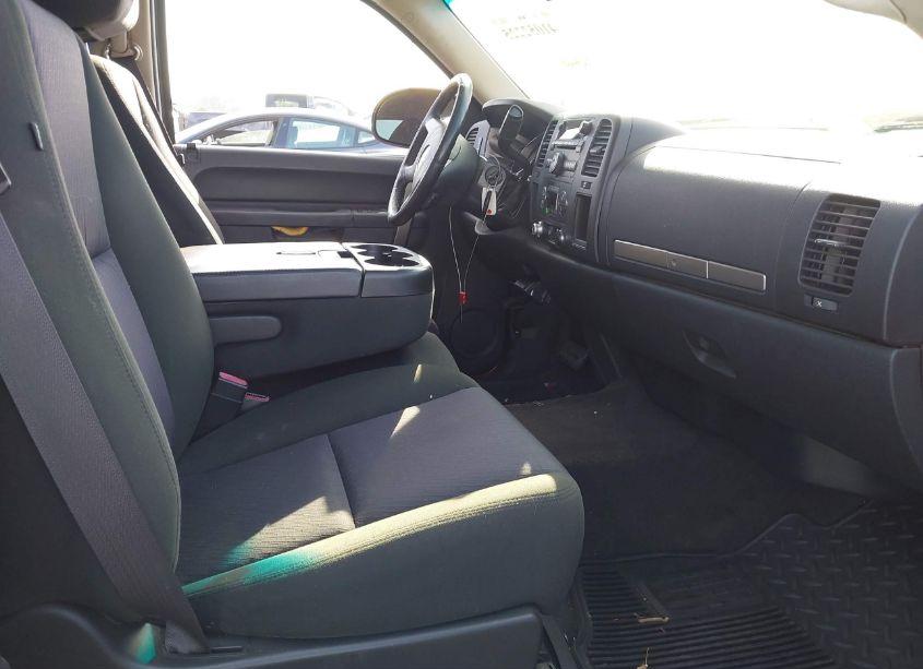 Photo 5 of 2012 Chevrolet Silverado 1500 LT (VIN 3GCPCSE05CG225220)