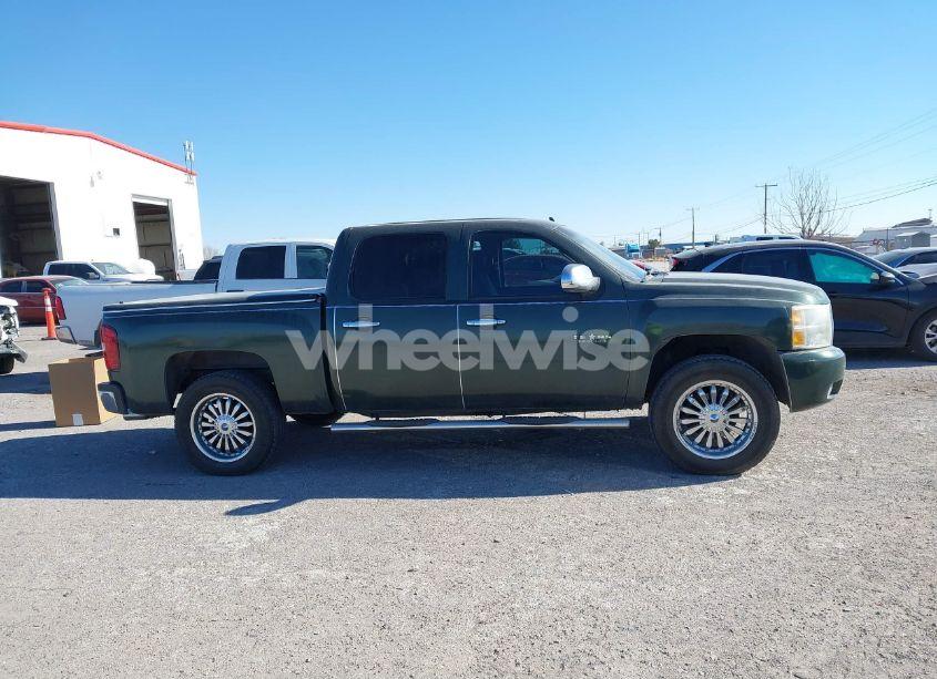 Photo 13 of 2013 Chevrolet Silverado 1500 LT (VIN 3GCPCSE05DG242052)