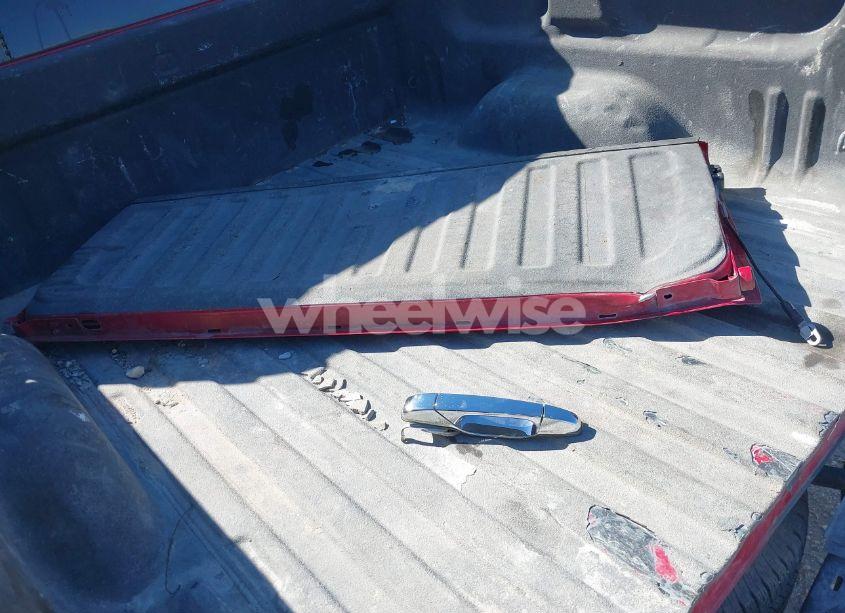 Photo 12 of 2011 Chevrolet Silverado 1500 LT (VIN 3GCPCSE06BG261755)