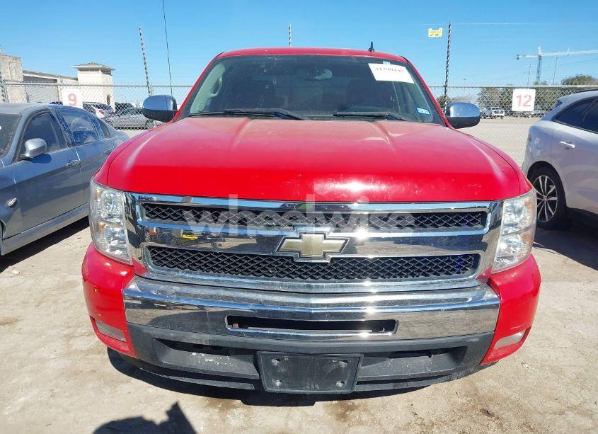 Photo 13 of 2011 Chevrolet Silverado 1500 LT (VIN 3GCPCSE06BG261755)