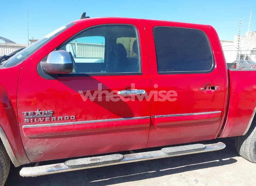 Photo 15 of 2011 Chevrolet Silverado 1500 LT (VIN 3GCPCSE06BG261755)