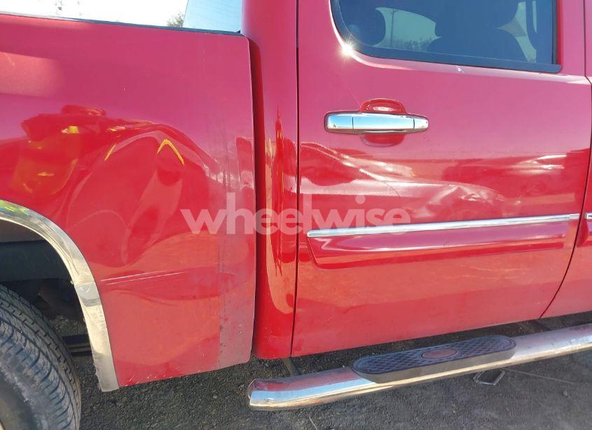 Photo 19 of 2011 Chevrolet Silverado 1500 LT (VIN 3GCPCSE06BG261755)