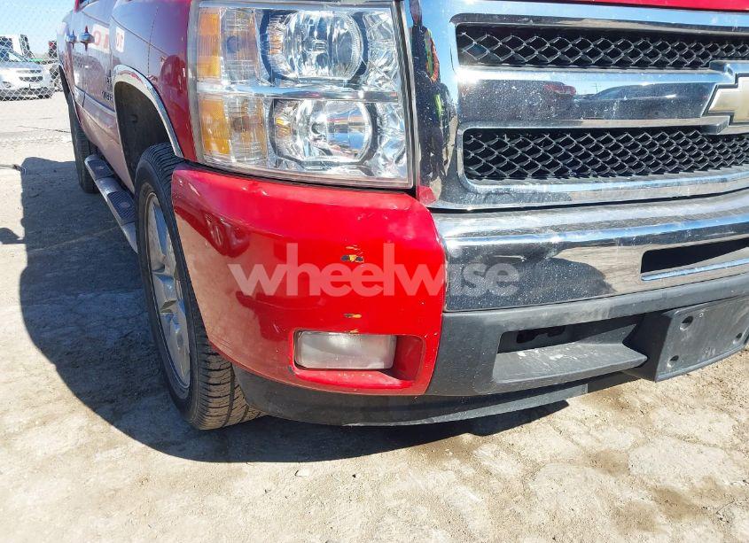 Photo 20 of 2011 Chevrolet Silverado 1500 LT (VIN 3GCPCSE06BG261755)