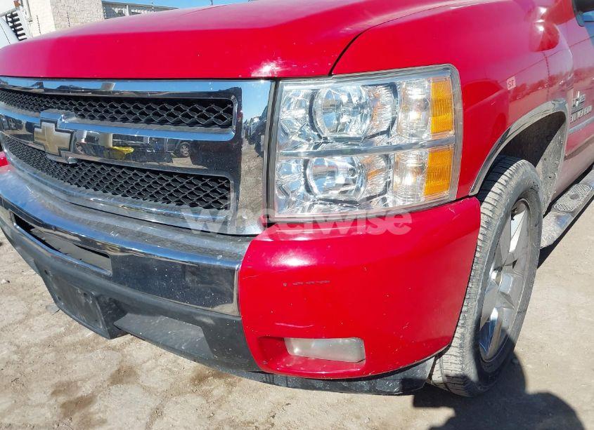 Photo 21 of 2011 Chevrolet Silverado 1500 LT (VIN 3GCPCSE06BG261755)