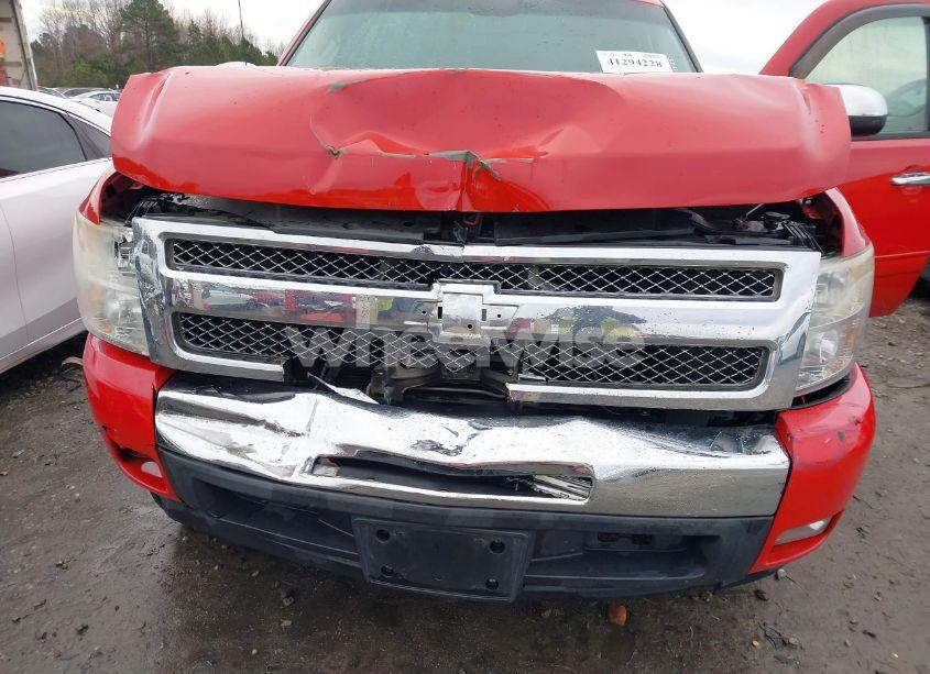 Photo 6 of 2011 Chevrolet Silverado 1500 LT (VIN 3GCPCSE06BG324644)