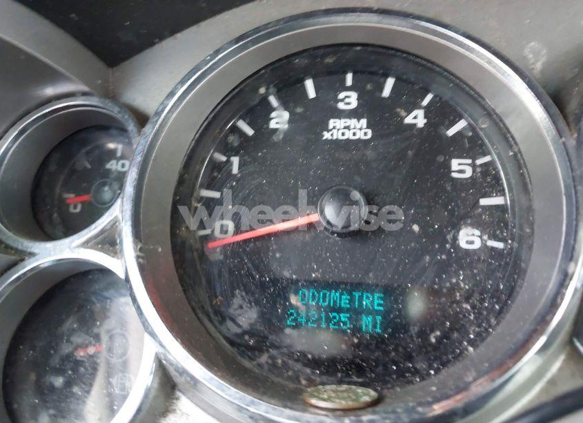 Photo 7 of 2013 Chevrolet Silverado 1500 LT (VIN 3GCPCSE06DG169001)