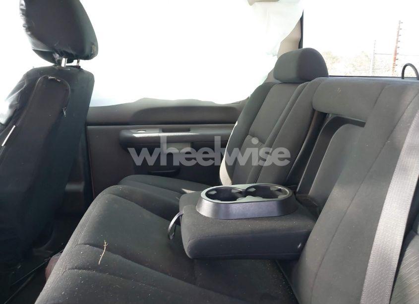 Photo 8 of 2013 Chevrolet Silverado 1500 LT (VIN 3GCPCSE06DG169001)