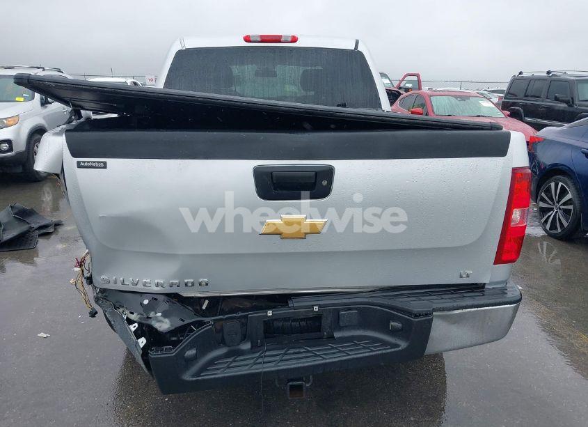 Photo 16 of 2013 Chevrolet Silverado 1500 LT (VIN 3GCPCSE06DG302775)