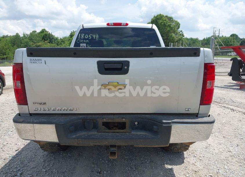 Photo 16 of 2011 Chevrolet Silverado 1500 LT (VIN 3GCPCSE07BG180599)