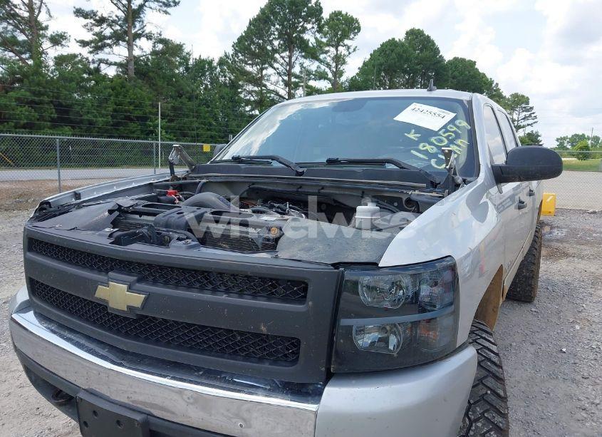Photo 6 of 2011 Chevrolet Silverado 1500 LT (VIN 3GCPCSE07BG180599)