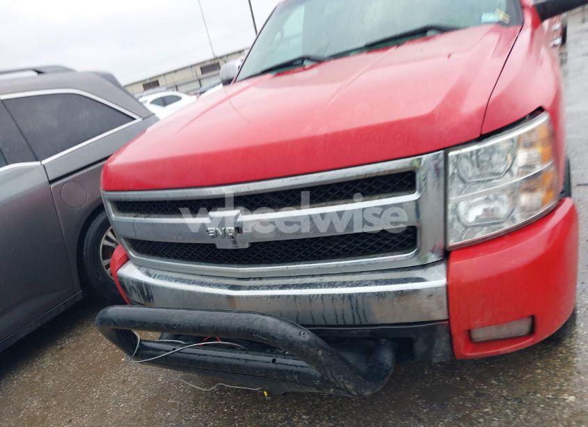 Photo 12 of 2011 Chevrolet Silverado 1500 LT (VIN 3GCPCSE07BG278290)