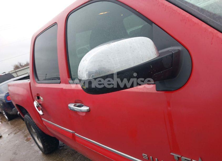 Photo 13 of 2011 Chevrolet Silverado 1500 LT (VIN 3GCPCSE07BG278290)