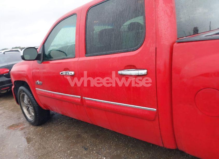 Photo 14 of 2011 Chevrolet Silverado 1500 LT (VIN 3GCPCSE07BG278290)