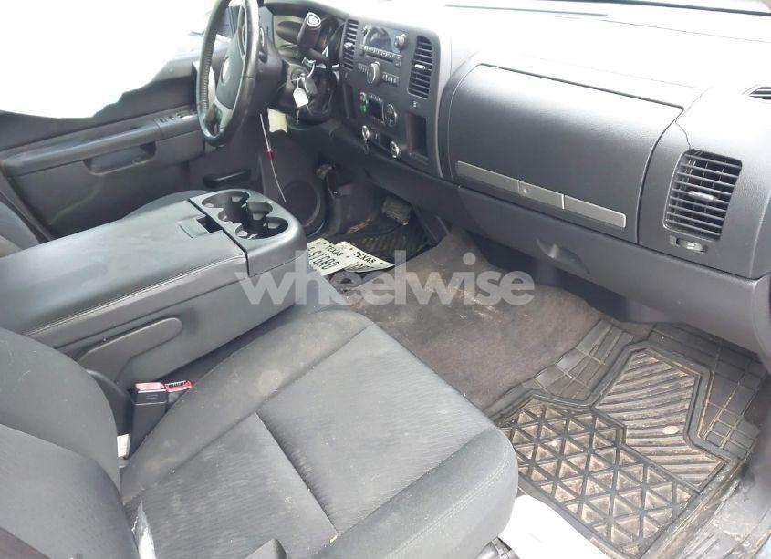 Photo 5 of 2012 Chevrolet Silverado 1500 LT (VIN 3GCPCSE07CG116208)