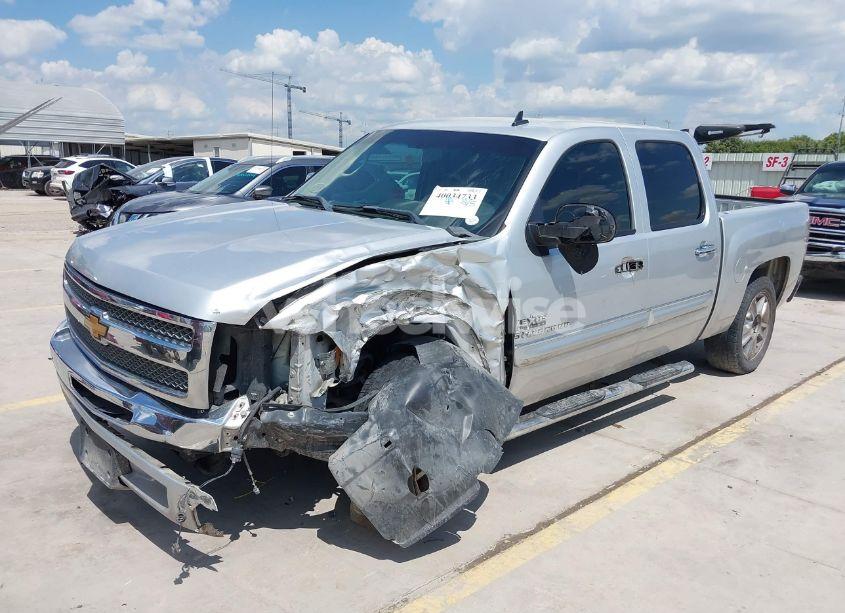 Photo 2 of 2012 Chevrolet Silverado 1500 LT (VIN 3GCPCSE07CG223551)