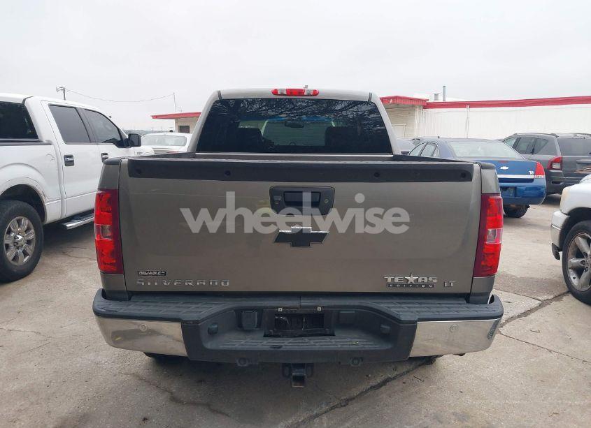 Photo 16 of 2012 Chevrolet Silverado 1500 LT (VIN 3GCPCSE07CG310365)