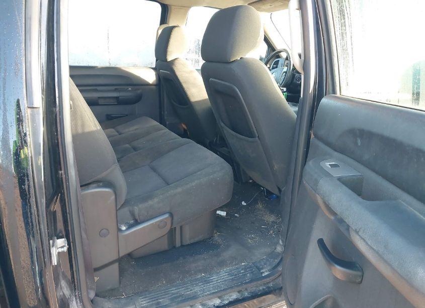 Photo 8 of 2013 Chevrolet Silverado 1500 LT (VIN 3GCPCSE07DG104268)