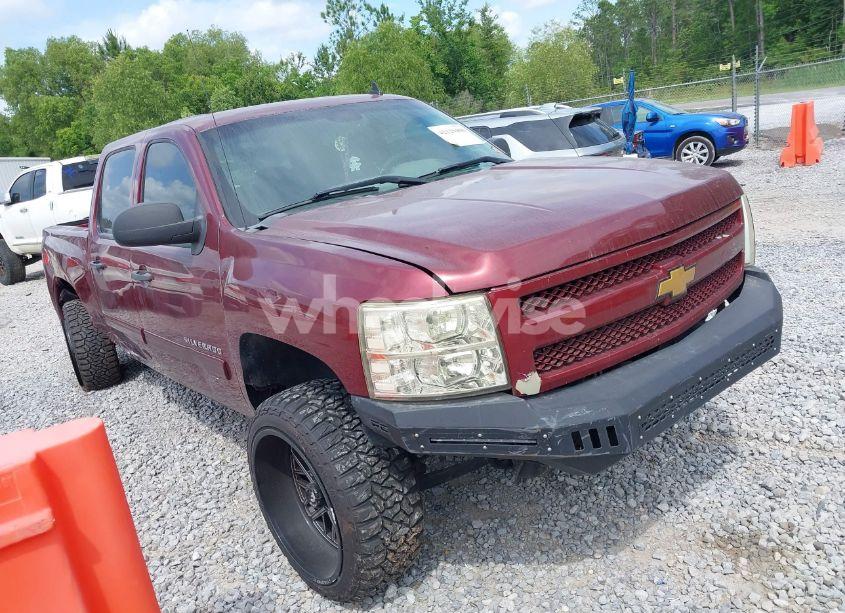 2013 Chevrolet Silverado 1500 LT (VIN 3GCPCSE07DG117456) main photo