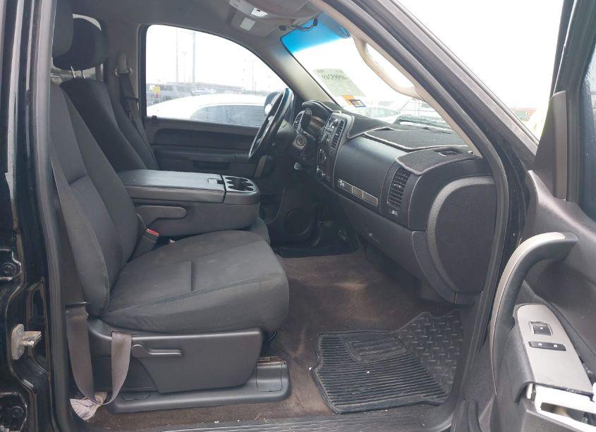 Photo 5 of 2013 Chevrolet Silverado 1500 LT (VIN 3GCPCSE07DG208226)