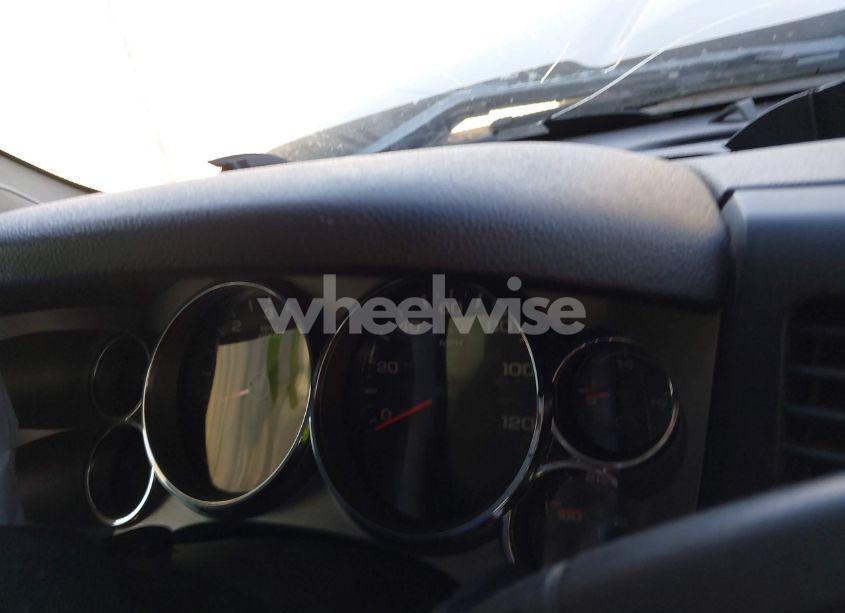 Photo 14 of 2011 Chevrolet Silverado 1500 LT (VIN 3GCPCSE08BG200116)