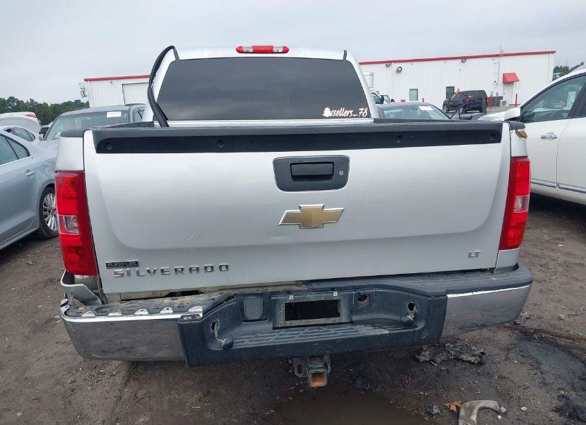 Photo 15 of 2011 Chevrolet Silverado 1500 LT (VIN 3GCPCSE08BG303990)