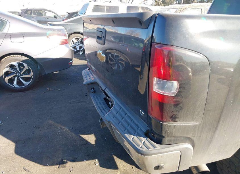 Photo 12 of 2011 Chevrolet Silverado 1500 LT (VIN 3GCPCSE08BG317324)