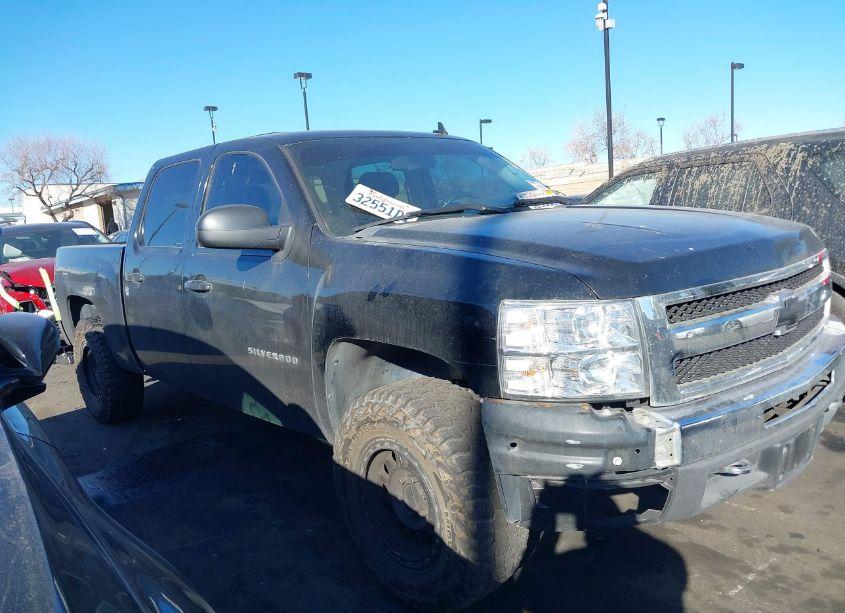 Photo 14 of 2011 Chevrolet Silverado 1500 LT (VIN 3GCPCSE08BG317324)
