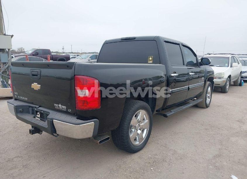 Photo 4 of 2011 Chevrolet Silverado 1500 LT (VIN 3GCPCSE08BG319512)