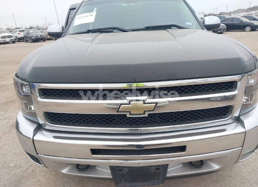 Photo 6 of 2011 Chevrolet Silverado 1500 LT (VIN 3GCPCSE08BG319512)