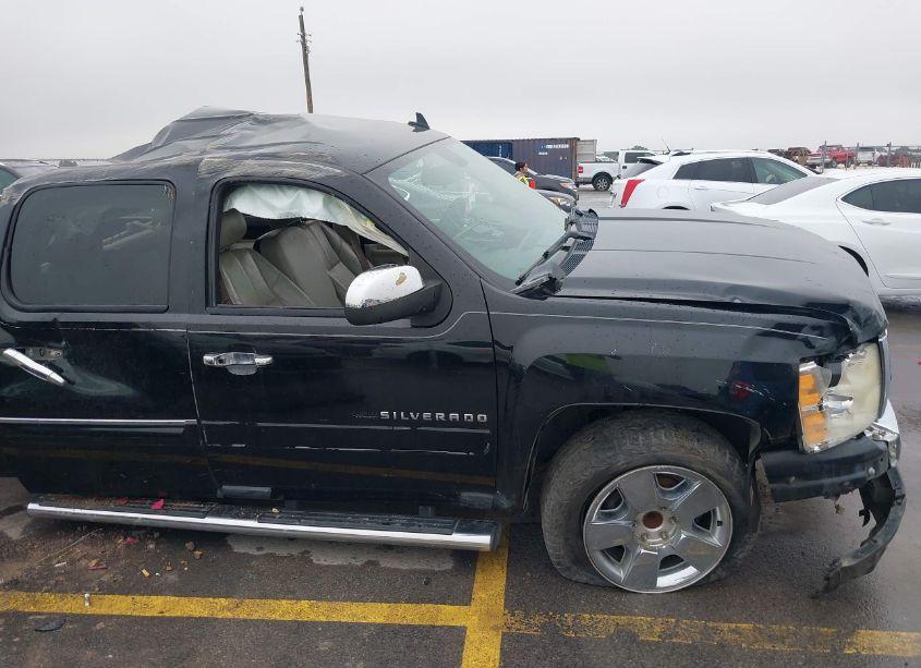 Photo 17 of 2011 Chevrolet Silverado 1500 LT (VIN 3GCPCSE08BG392007)