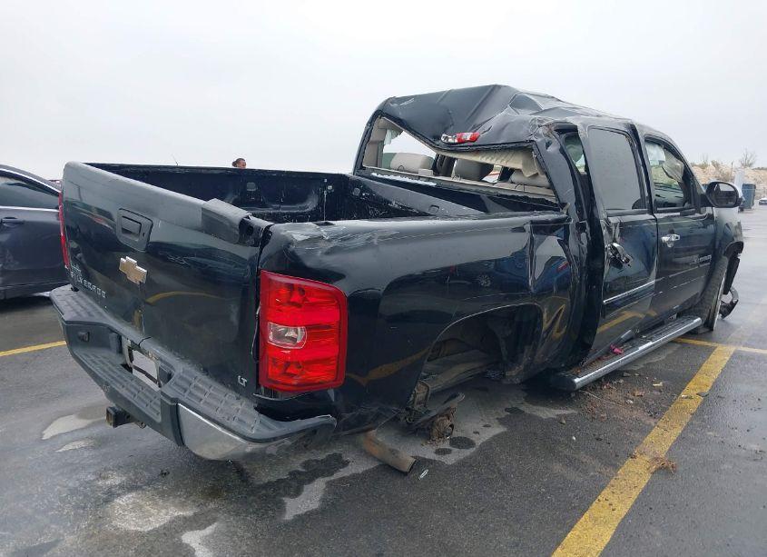 Photo 4 of 2011 Chevrolet Silverado 1500 LT (VIN 3GCPCSE08BG392007)