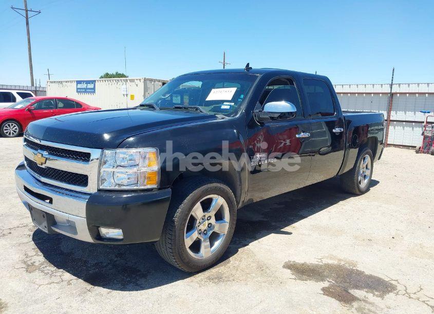 Photo 2 of 2012 Chevrolet Silverado 1500 LT (VIN 3GCPCSE08CG151453)