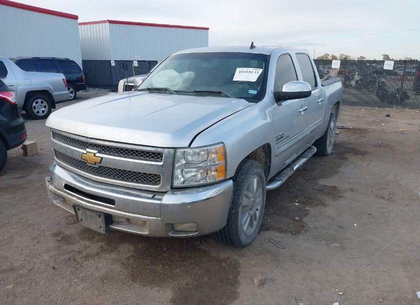 Photo 2 of 2012 Chevrolet Silverado 1500 LT (VIN 3GCPCSE08CG190348)