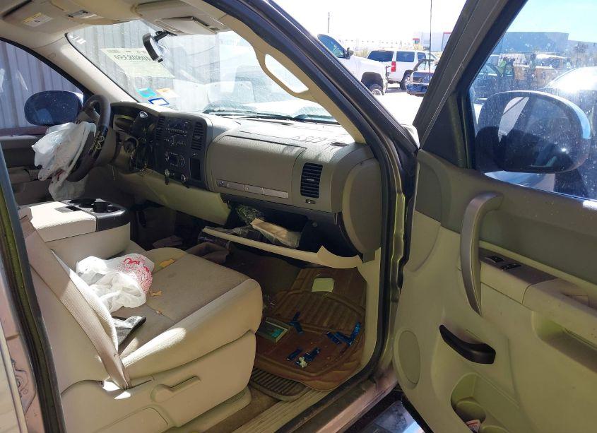Photo 5 of 2013 Chevrolet Silverado 1500 LT (VIN 3GCPCSE08DG110063)
