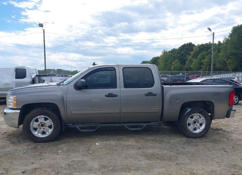 Photo 15 of 2013 Chevrolet Silverado 1500 LT (VIN 3GCPCSE08DG142804)