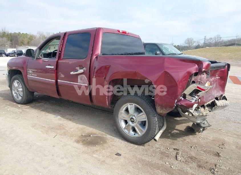 Photo 3 of 2013 Chevrolet Silverado 1500 LT (VIN 3GCPCSE08DG165905)