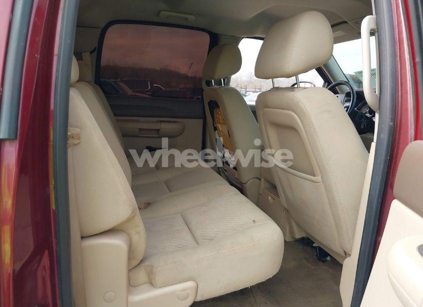 Photo 8 of 2013 Chevrolet Silverado 1500 LT (VIN 3GCPCSE08DG165905)