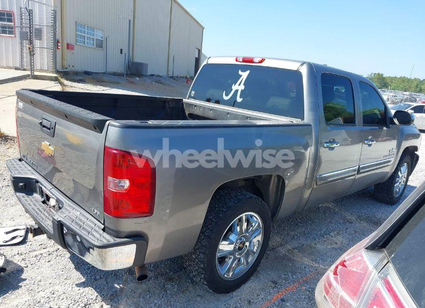 Photo 4 of 2013 Chevrolet Silverado 1500 LT (VIN 3GCPCSE08DG249903)