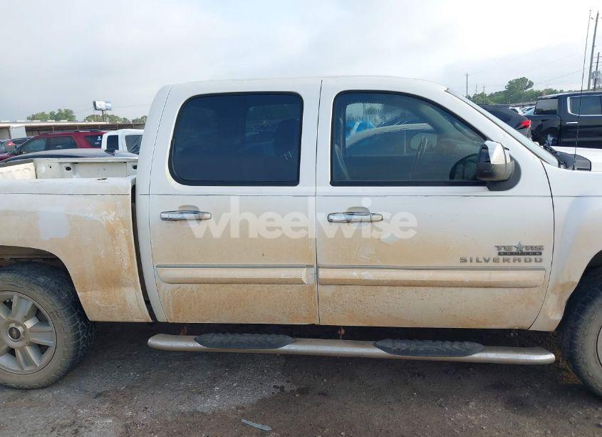 Photo 12 of 2013 Chevrolet Silverado 1500 LT (VIN 3GCPCSE08DG250307)
