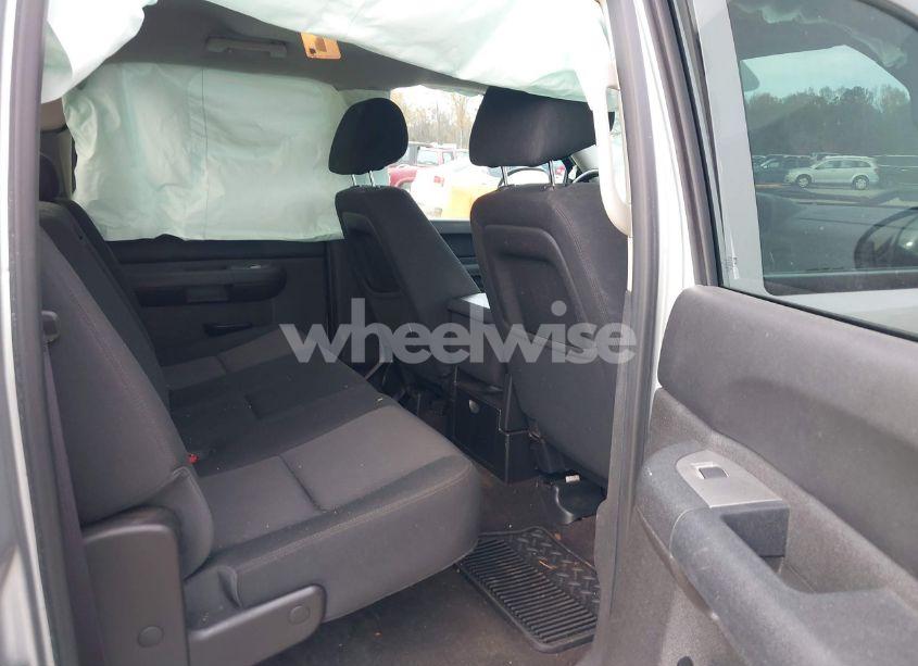 Photo 8 of 2013 Chevrolet Silverado 1500 LT (VIN 3GCPCSE08DG272355)