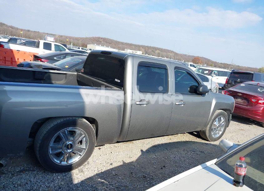 Photo 14 of 2013 Chevrolet Silverado 1500 LT (VIN 3GCPCSE08DG283985)