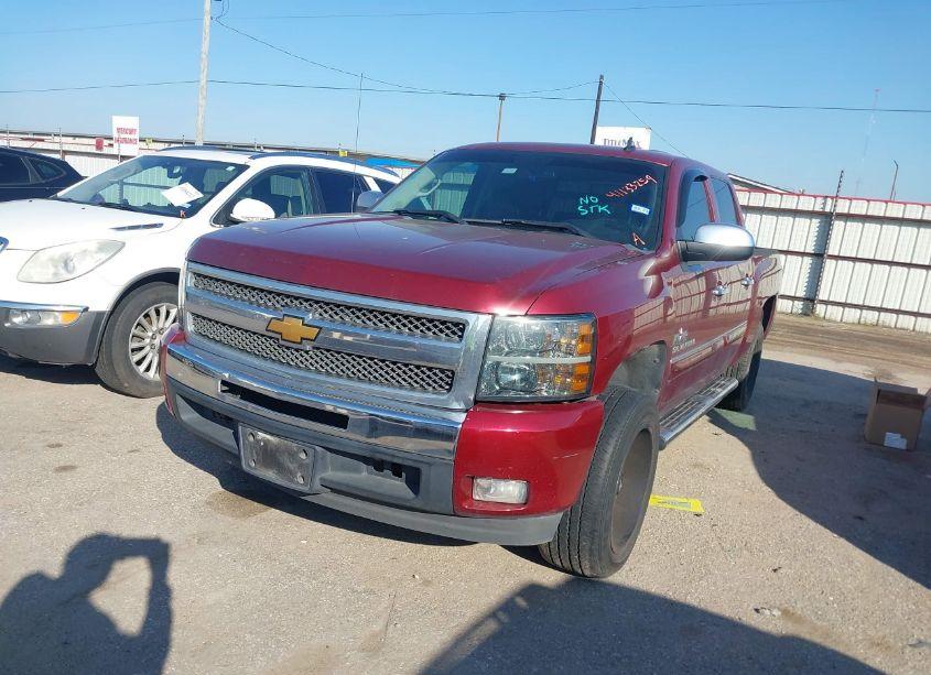 Photo 2 of 2013 Chevrolet Silverado 1500 LT (VIN 3GCPCSE08DG371354)