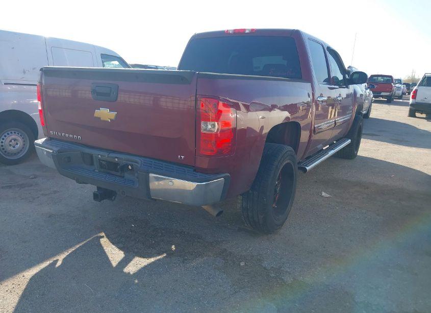 Photo 4 of 2013 Chevrolet Silverado 1500 LT (VIN 3GCPCSE08DG371354)
